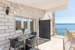 Beach apartment Mali Rat - studio